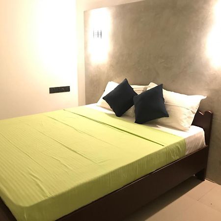 Kingdom Gate Hotel Анурадхапура Экстерьер фото